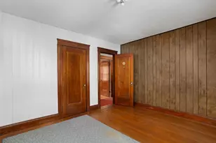 89 Burnside St, Cranston, RI 02910 - Photo 26