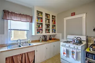64 Harvard St, Pawtucket, RI 02860 - Photo 18