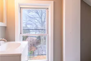 216 Maplewood Ave, Cranston, RI 02920 - Photo 18