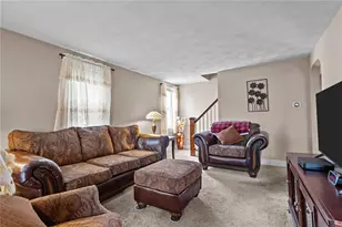 28 Corrente Ave, Pawtucket, RI 02861 - Photo 6