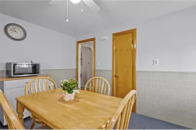 28 Corrente Avenue, Pawtucket, RI 02861 - Photo 12