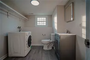 32 Stillwater Dr, Warwick, RI 02889 - Photo 14