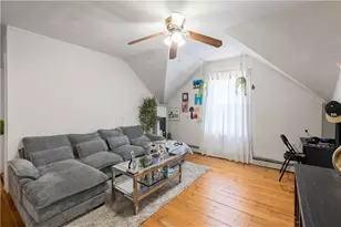 56 Oakland Ave, Cranston, RI 02910 - Photo 24