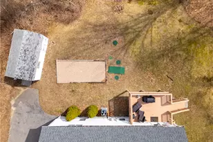 25 Belfield Dr, Johnston, RI 02919 - Photo 40