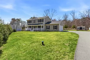 50 Greenbrier Cir, Richmond, RI 02892 - Photo 2