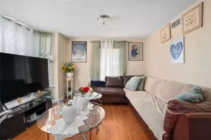 51 Clifford St, Pawtucket, RI 02860 - Photo 6