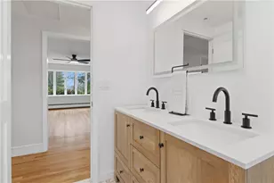 44 Valente Dr, Cranston, RI 02920 - Photo 12