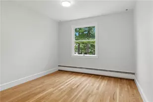 44 Valente Dr, Cranston, RI 02920 - Photo 18