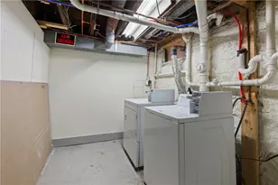 400 Benefit St, Pawtucket, RI 02903 - Photo 30