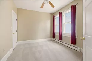 24 Spring St, Newport, RI 02840 - Photo 18