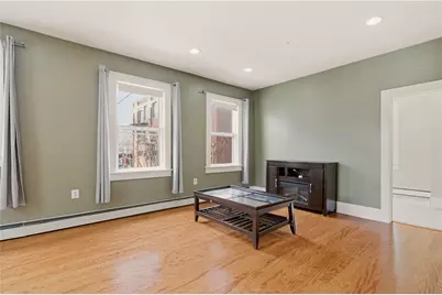 24 Spring Street, Newport, RI 02840 - Photo 12