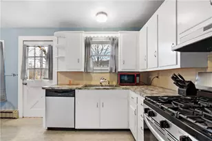 147 Church St, Westerly, RI 02808 - Photo 6