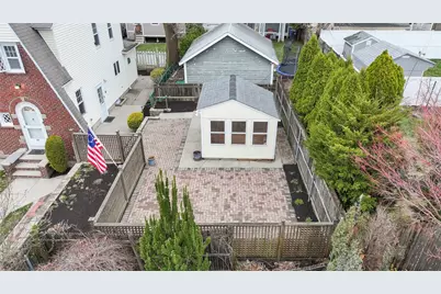 28 Rosewood Avenue, Cranston, RI 02905 - Photo 8