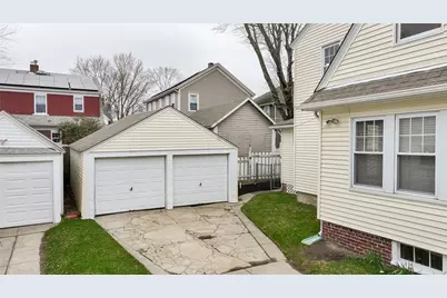 28 Rosewood Avenue, Cranston, RI 02905 - Photo 4