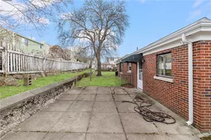 229 Lynch St, Providence, RI 02908 - Photo 34