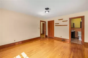 229 Lynch St, Providence, RI 02908 - Photo 24