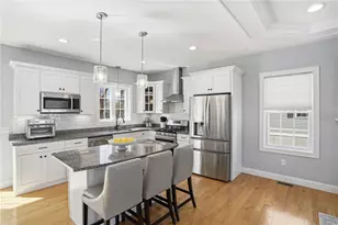 77 Theresa Marie Ave, Woonsocket, RI 02895 - Photo 8