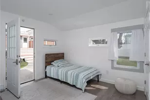 100 Renfrew Ave, Middletown, RI 02842 - Photo 26