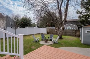 100 Renfrew Ave, Middletown, RI 02842 - Photo 18