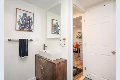 100 Renfrew Avenue, Middletown, RI 02842 - Photo 12