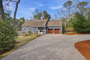 479 Gravelly Hill Rd, South Kingstown, RI 02879 - Photo 4