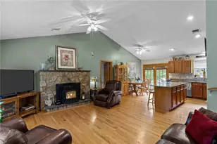 375 Franklin Rd, Coventry, RI 02816 - Photo 14