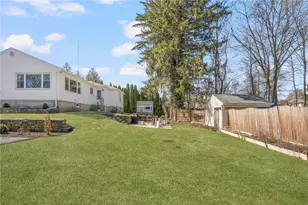 9 Heath St, Johnston, RI 02919 - Photo 34