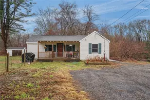 56 Laurel St, Hopkinton, RI 02804 - Photo 2