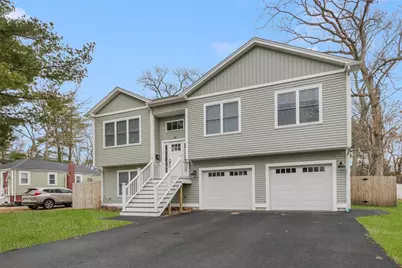 38 Overbrook Avenue, Warwick, RI 02889 - Photo 2