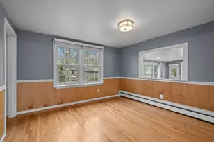 111 Verndale St, Warwick, RI 02889 - Photo 8