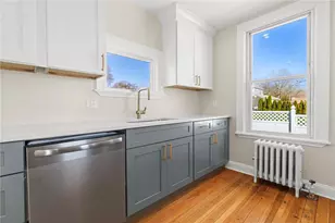 54 E Earle St, Cumberland, RI 02864 - Photo 20