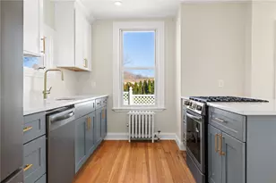 54 E Earle St, Cumberland, RI 02864 - Photo 18