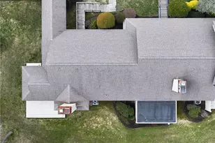 5 Brandywine Ln, Narragansett, RI 02882 - Photo 2