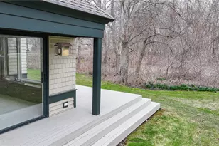 5 Brandywine Ln, Narragansett, RI 02882 - Photo 6