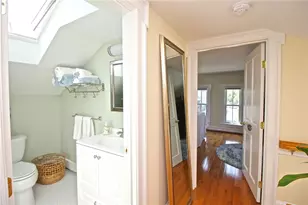 105 John St, Newport, RI 02840 - Photo 12
