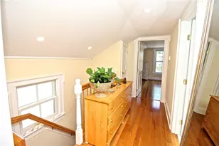 105 John St, Newport, RI 02840 - Photo 14