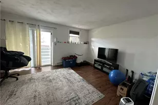 200 Manville Hill Rd, Cumberland, RI 02864 - Photo 8