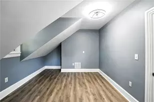 32 Carver St, Pawtucket, RI 02860 - Photo 26