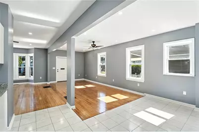 32 Carver Street, Pawtucket, RI 02860 - Photo 18