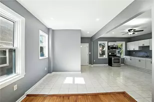 32 Carver St, Pawtucket, RI 02860 - Photo 10