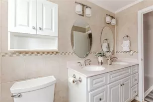 185 Parkside Ave, Pawtucket, RI 02861 - Photo 12