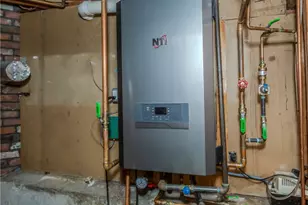 185 Parkside Ave, Pawtucket, RI 02861 - Photo 30