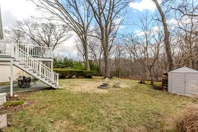 185 Parkside Avenue, Pawtucket, RI 02861 - Photo 18