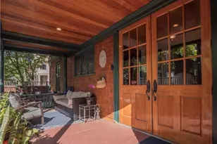 17 Lincoln St, Newport, RI 02840 - Photo 16