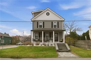 23 Clinton St, Newport, RI 02840 - Photo 2