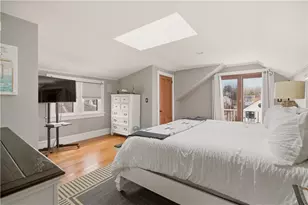 23 Clinton St, Newport, RI 02840 - Photo 26