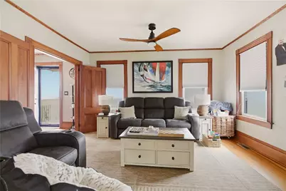 23 Clinton Street, Newport, RI 02840 - Photo 6