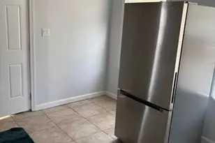 67 Littlefield Ave, Pawtucket, RI 02861 - Photo 6