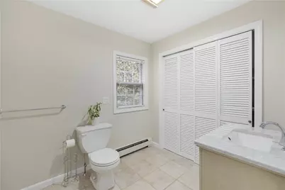 125 Montauk Road, Narragansett, RI 02882 - Photo 18