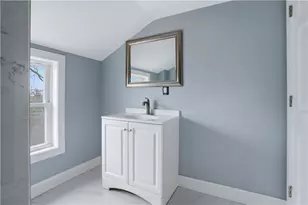 188 Greene Ln, Middletown, RI 02842 - Photo 26